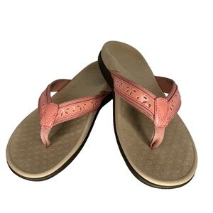 Vionic Cassandra Coral Pink and Tan Sandals Thong Leather size 6 comfortable